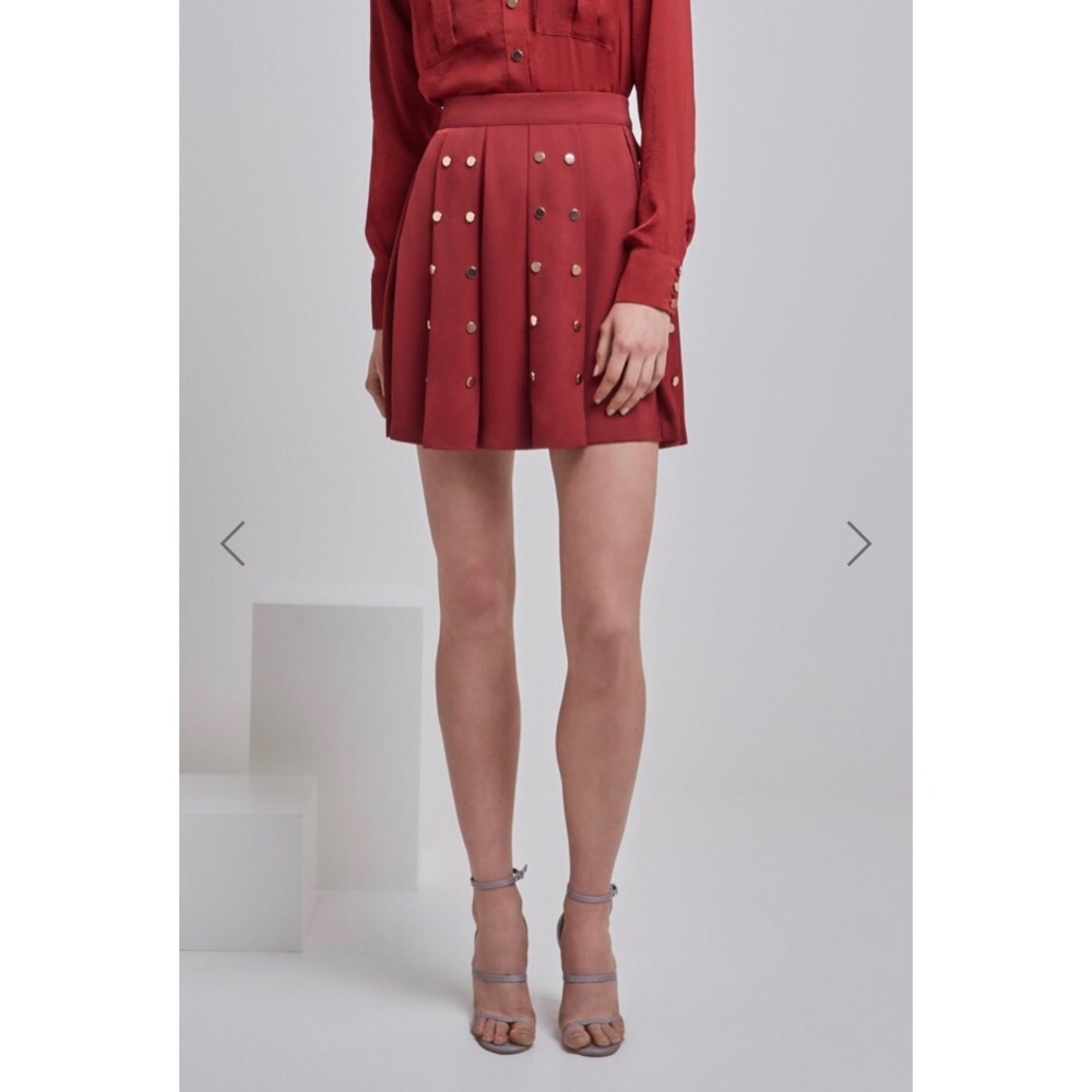 *NWT* Finders Keepers Maynard Skirt